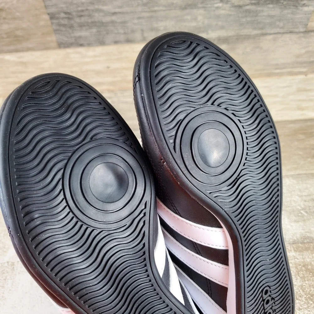 Adidas Tekwen Womens Shoes Sz 7 Black White Round Toe Casual Slip On Sneakers